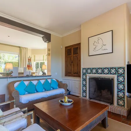 Family Getaway Дом отдыха *