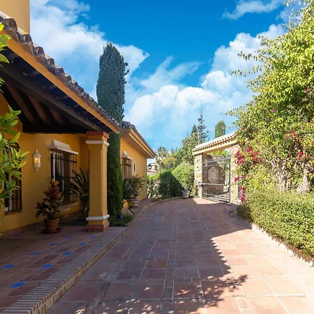 Family Getaway Feriehus Marbella